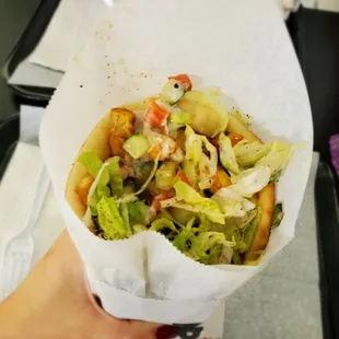 Chicken gyro pita