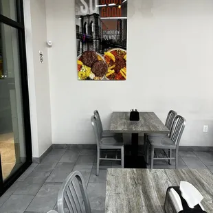 Dine in area