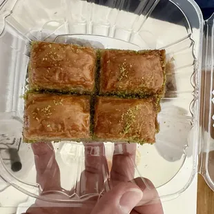 Baklava Order 4 pcs