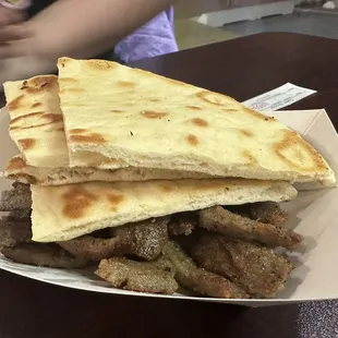 Kids plate - gyro meat and pita