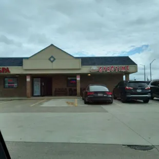 outside, sushi and sashimi