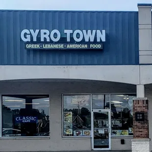 Storefront for Gyro Town