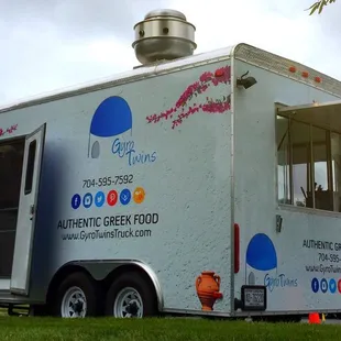 a food truck parked in a parking lot