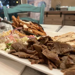 Gyro platter