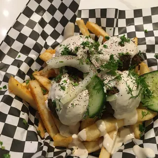 4 Falafel Balls Over Fries (Vegan)