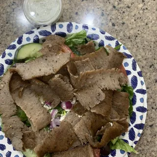 BEEF SOUVLAKI SALAD