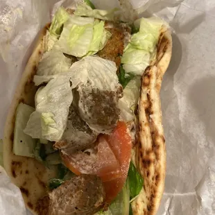 Falafel gyro