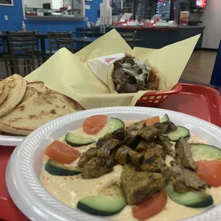 Hummus with Meat Gyro Pita Extra pits