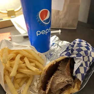 Gyro Sandwich Meal