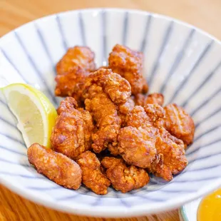 Japanese deep-fried, crispy and juicy CHICKEN KARAAGE, with spicy mayo dipping sauce.