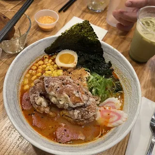 Spicy Garlic Miso w. Soft Shell Crab and Beef ChaShu