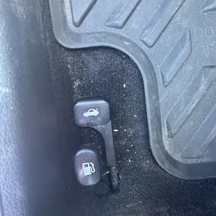 The trunk level which no longer works