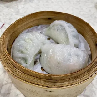 pass on the spinach &amp; shrimp dumpling