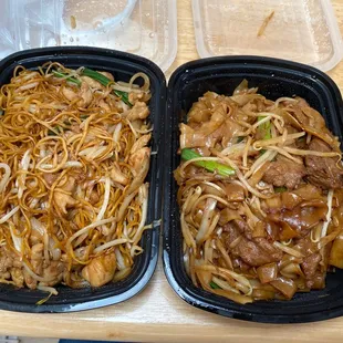 Chicken chow mein and beef chow fun