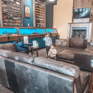 Spacious fireplace area