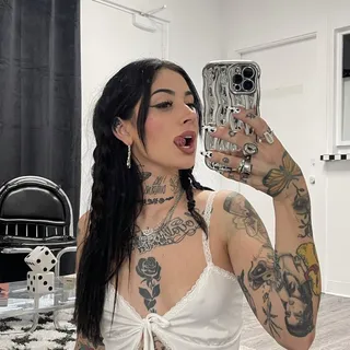 Layla S.