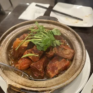 Stone pot spare ribs