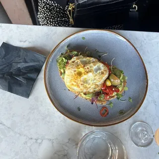 Avocado Toast *Made With Organic Egg*