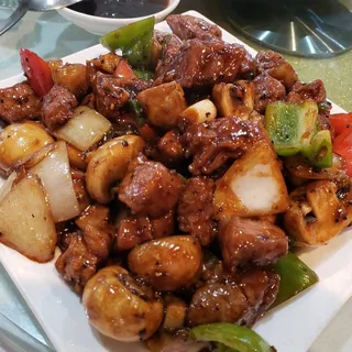 41. Sizzling Beef with Black Pepper