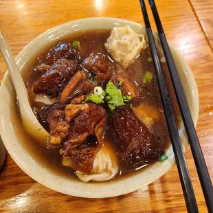 Beef tendons with wonton in noodle soup
