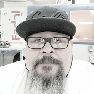 Mike R.