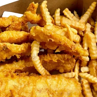 Combo #3 (fish, shrimp, fries)
