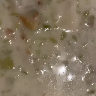 8 oz. Clam Chowder