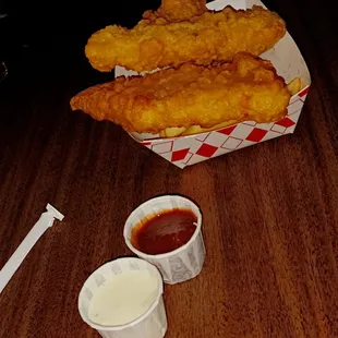 Fish and chicken combo 8.99