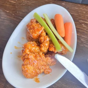 Boneless chicken with buffalo sauce