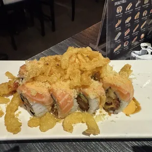 Crunchy Salmon Rolls