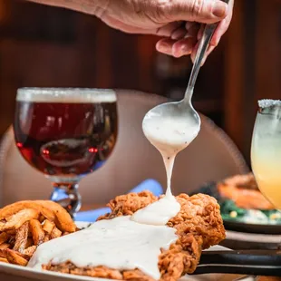 bbq wings, fried chicken, bbq chicken, chicken wings and fried chicken, chicken wings, poultry, fried chicken wings, chicken, food