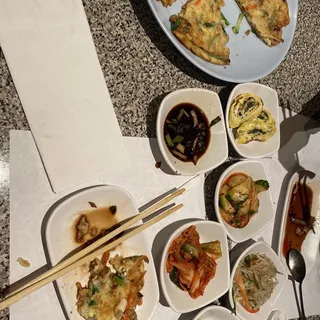 Seafood Pancake 해물파전