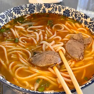 Spicy beef noodle soup
