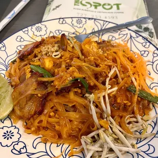Pad Thai with pork