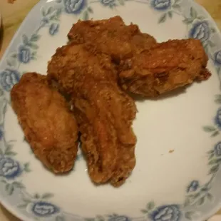 Chicken wings - it comes with 8 wings. We ate a few already.