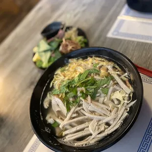 Bún thang