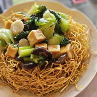 noodles, noodle soup, ramen, ramen and noodles, food, noodle dish