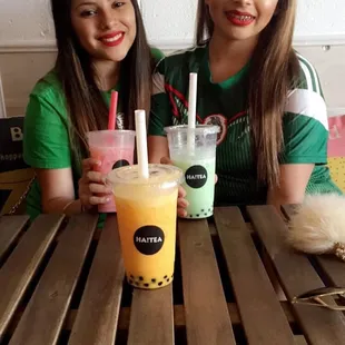 Strawberry,papaya and melon/honeydew all with boba