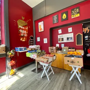 Variety of fresh looking fruit, good prices