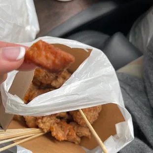 Burned onion rings with popcorn chicken
