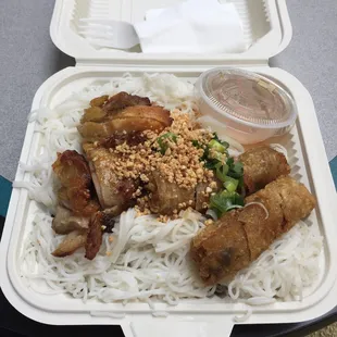 Five spice chicken with imperial rolls vermicelli plate