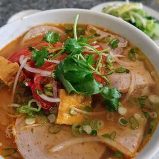 Bun Rieu