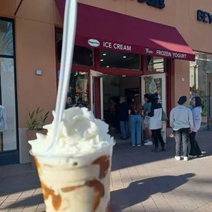 Dulce De Leche Sundae!!!!!