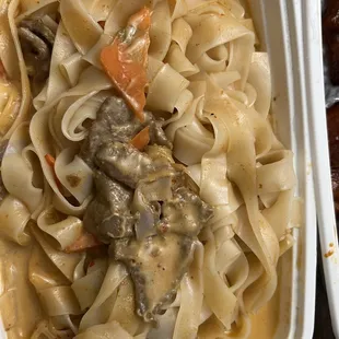 Peanut Curry Noodles