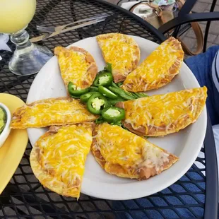 Bean nachos