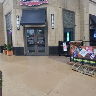 Outside of Habaneros Clintonville