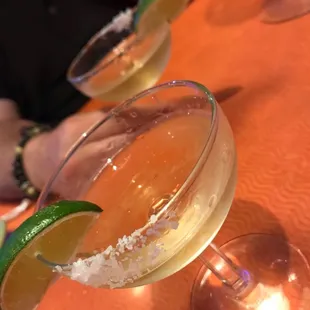 oysters and mussels, drink