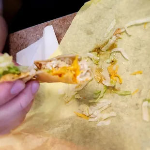 Chicken hard shell taco