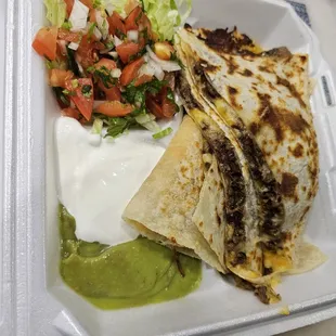 Good ratio asada to cheese quesadilla
