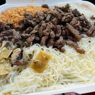 Chilaquiles with carne asada